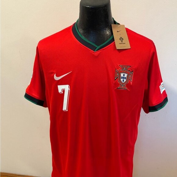 Al Nassr FC Portugal Cristiano Ronaldo Jersey # 7 , Unisex - Picture 6 of 16